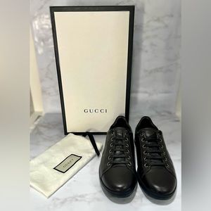 Authentic Gucci Women's Dark Brown Sneakers Size 6 (Runs like 7)